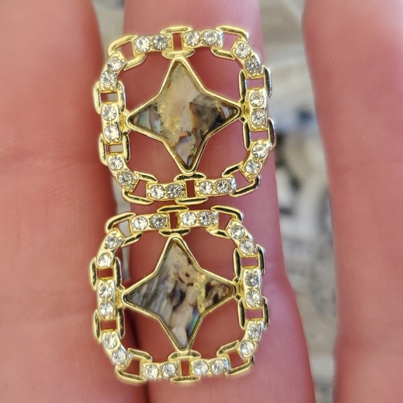 New Gold Wrapped Abalone Shell Stud Earrings. - Picture 4 of 16